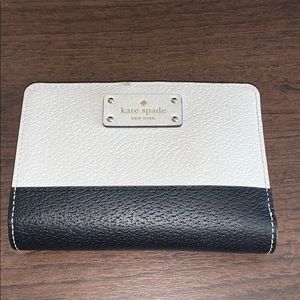 Kate spade wallet